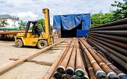 Hydroblasting to check corrosion of marine risers